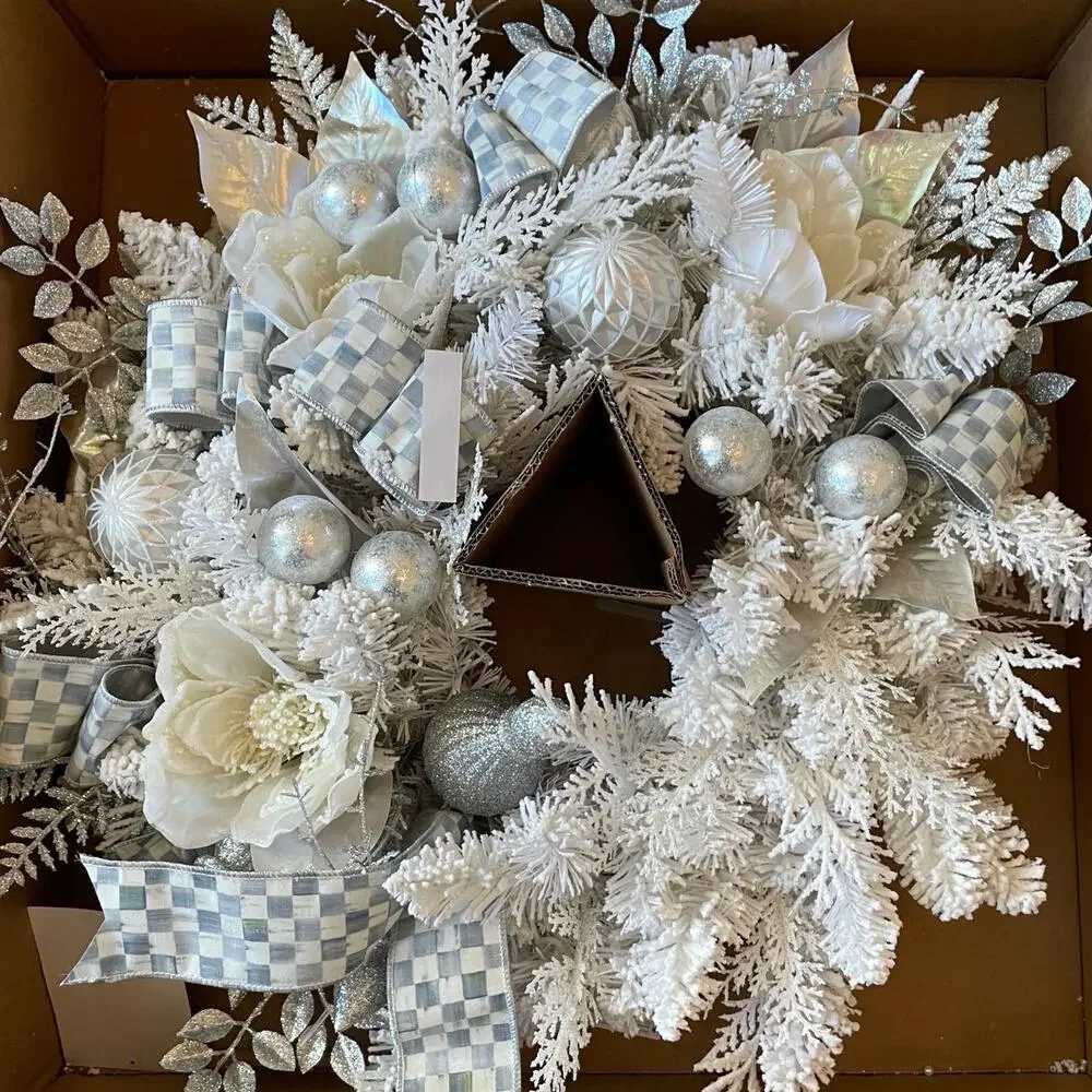 MacKenzie-Childs Crystal Palace Illuminated White 32